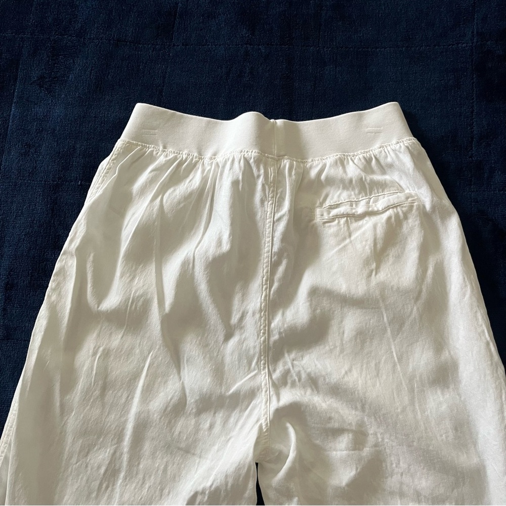 Faherty White Linen Joggers - Picture 11 of 14